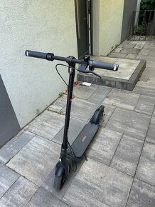 Ninebot KickScooter F2 E by Segway - 2