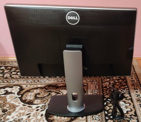 Dell UltraSharp U2412M 24" - 2