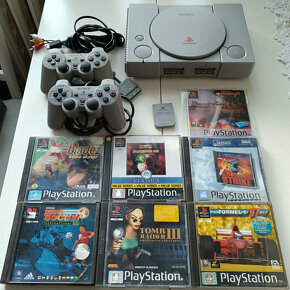 Predam hernu konzolu Playstation PS1 s hrami - 2