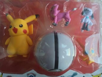 Pokémon Pikachu sada s postavičky a pokéballmi - 2