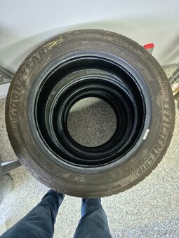 letné pneumatiky 195/55 R16 - 2