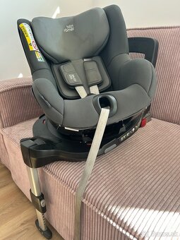 Britax Romer dualfix- M i size - 2