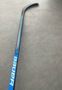 ✅BAUER NEXUS LEAGUE INT LEFT/LAVACKA__flex 65 zahnutie P92 - 2