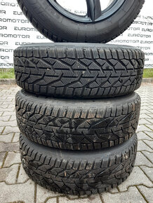 Sada hlinik. diskov Anzio Wheels - 215/65 R17 zimné pneu - 2