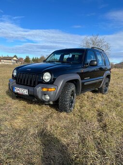 Jeep Cherokee - 2