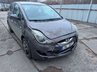 HYUNDAI IX20 1,4 16V,66KW,ROK 2010,NAJ 177TKM,KLIMA,DOHODA - 2