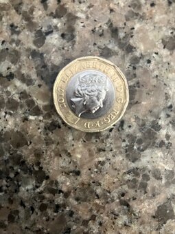 One pound Elizabeth II. 2017 - 2