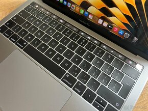  Apple MacBook Pro 13-inch Space Grey Touch Bar - 2