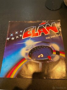 REZERVOVANE Elan - vinyl Nie sme zli a Hodina slovenciny - 2