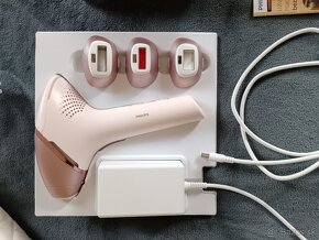 Epilátor IPL Philips Lumea 9000 - 2