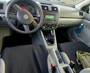 GOLF 5 1100€ LEN do zajtra - 2