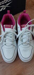 Dámske kožené tenisky Reebok 37 / Nové - 2