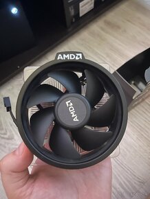 Predám CPU AMD Ryzen 5 1400 plus original nepoužity chladic - 2