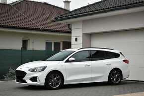 Ford Focus Kombi 1.5 EcoBoost ST-LINE 150 PS PowerShift - 8 - 2