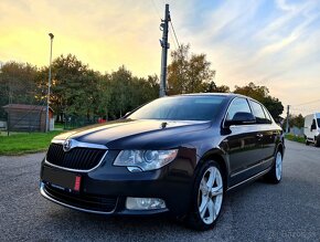 Škoda Superb 2.0 TDI Laurin & Klement  DSG R.V.2011. - 2