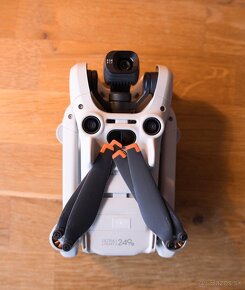 Dji mini 4 pro fly more combo, smart remote - 2