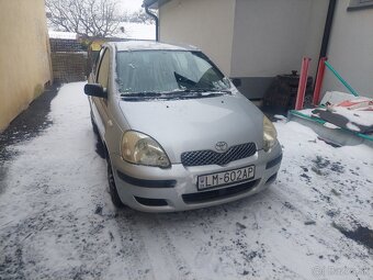 TOYOTA YARIS 1.0 benzín - 2