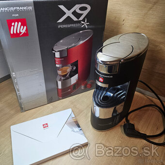 Kavovar Illy Francis Francis X9 - 2