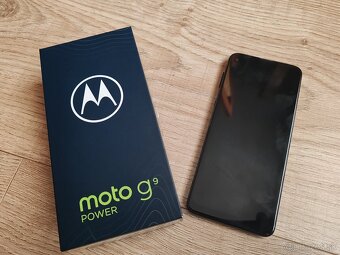 Motorola Moto G9 Power - 2