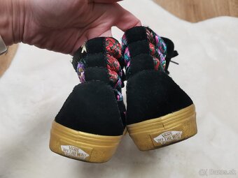 Zlaté tenisky Vans č. 38 - 2