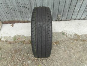 215/65 R16C - 2