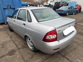 LADA 2107 PRIORA na náhradné diely ND - 2