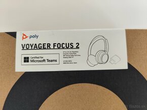 Bezdrotove sluchadla na usi Poly Voyager Focus 2 Headset - 2