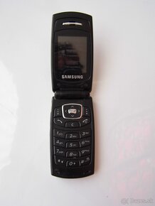 Samsung SGH-X200 Vyklápačka bez batérie skôr ND - 2