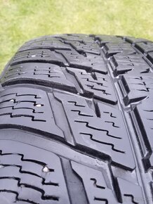 225/60 r17 zimné pneu.7 mm - 2