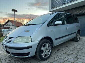 Volkswagen Sharan 1.9 tdi 96 kw - 2