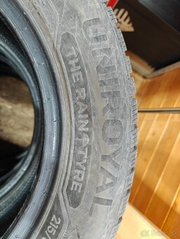 Predám zimné pneumatiky 215/60 R16 UNIROYAL - 2