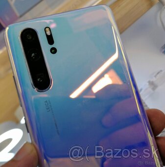 Predam Huawei P30 Pro, 8GB/256GB, fotomobil, v super stave. - 2