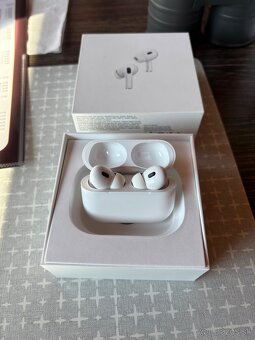 predám Airpods PRO 2 - 2