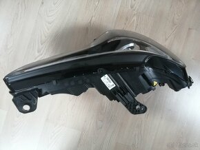 Alfa Romeo Stelvio pravý xenon s LED 50552984 - 2