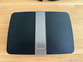 Cisco Linksys EA4500 - 2