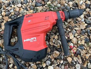 Hilti TE 70-AVR vŕtacie kladivo SDS Max, rok výroby 6/2024 - 2