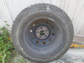 Disky 6Jx16 ET68 a pneumatiky 215/75 R16C. - 2