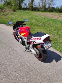 Honda CBR 900 rr - 2