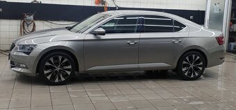 Škoda Superb 2.0 TDI Ambition - 2