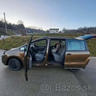 Predám Seat alhambra 2.0 tdi 103kw 7 mistne - 2