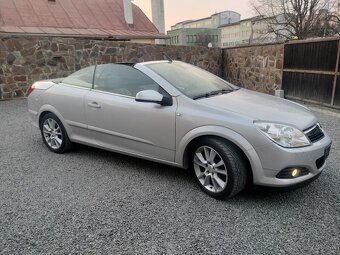 Opel Astra cabrio 1.8 benzin rv,2008 TOP STAV - 2