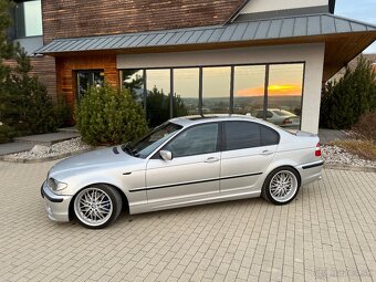 BMW E46 330i 2002 - 2