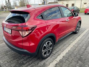 Honda HR-V 1.6 I-DTEC 88kw, r.2017, klima, panorama - 2