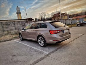 Škoda Superb Combi 1.6 TDI DSG - 2