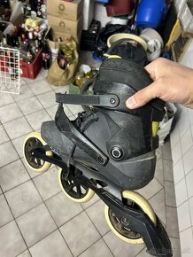 Rollerblade maxxum veľkosť 42 - 2