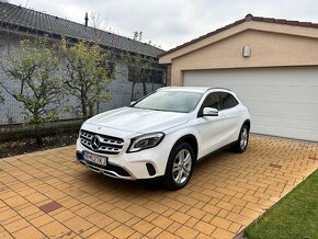 Mercedes GLA trieda 180 A/T - 2