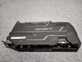 Gigabyte Radeon RX 5500 XT 8GB OC - 2