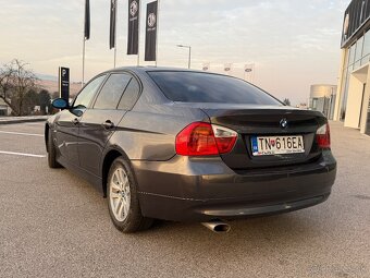 BMW E90 Manuál 6st. - 2