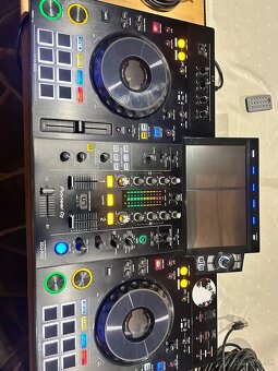 Pioneer XDJ-RX3 - 2