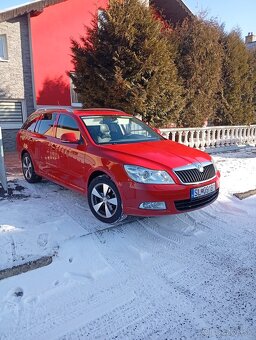 Octavia 2.0tdi koža xenon strešné okno - 2